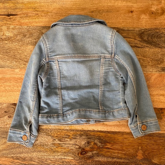Baby Gap toddler girls denim jacket. Size 3T. - Picture 7 of 7